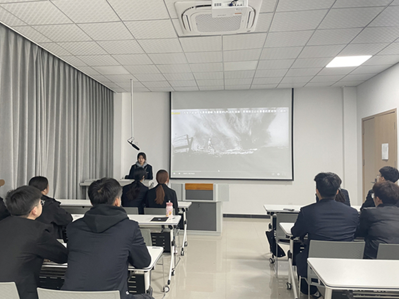 培训现场.jpg 培训现场.jpg